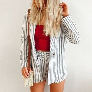Stripped Linen blend belted shorts